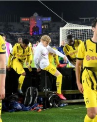 乐鱼下载-昂首告别欧冠，多特要为翌季欧冠门票“北伐”德甲